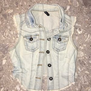 Jean Vest